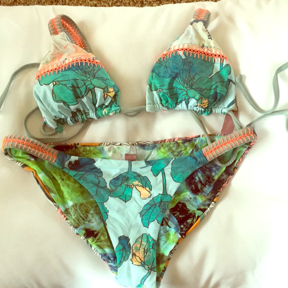 Reversible Maaji strong bikini 🌸